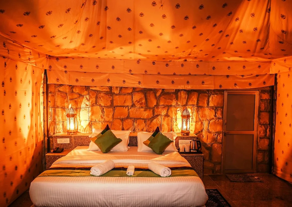 Desert Over Night Camp & Resort