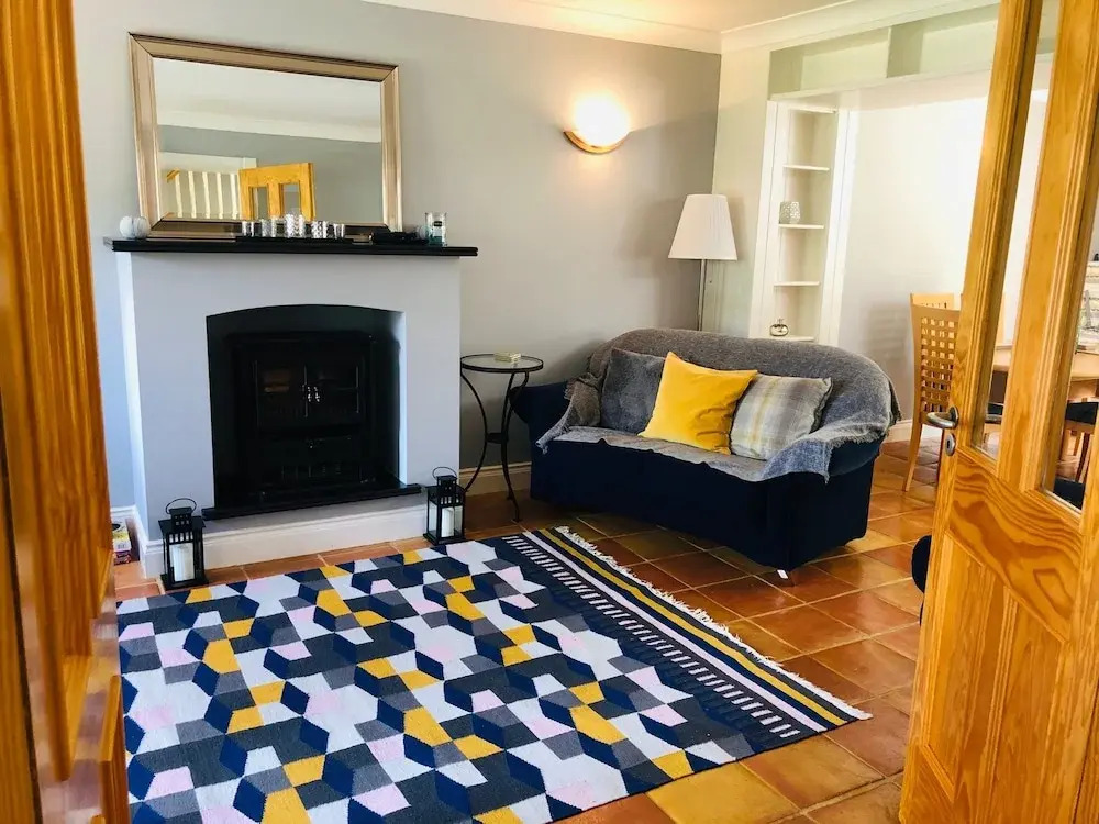 3 Bedroomed Home Just 15 Mins Walk From Kenmare Town