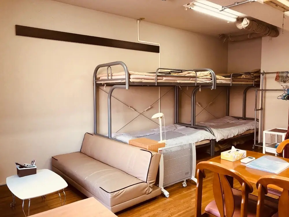 Nishijin-IVY 5 beds