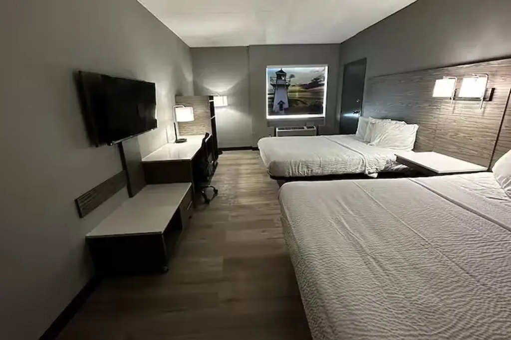 Days Inn & Suites by Wyndham Summerside
