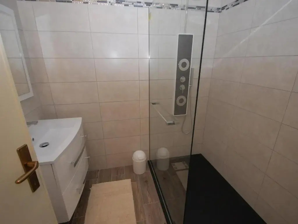 Appartement Menton, 2 pièces, 4 personnes - FR-1-196-178