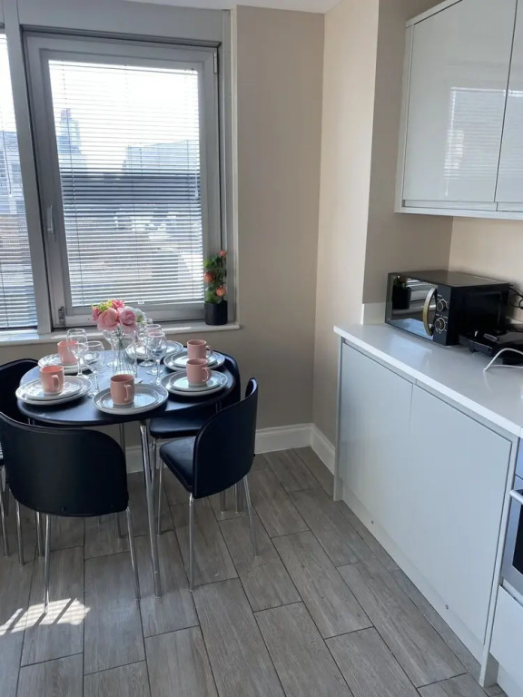 Immaculate 2 Bed Apt Brighton Fantastic Location