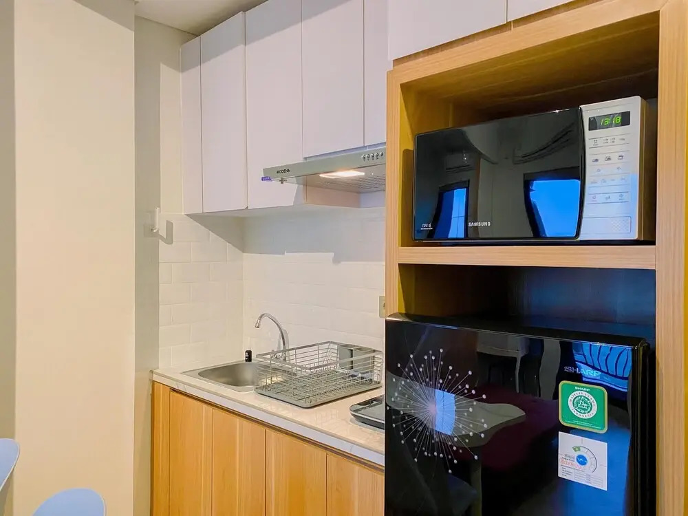 Good Place And Strategic 2Br At Transpark Cibubur Apartment