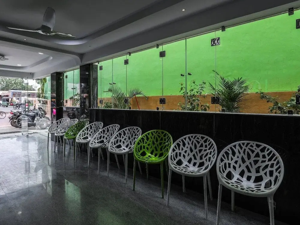 Hotel Dcm Grand By OYO Rooms