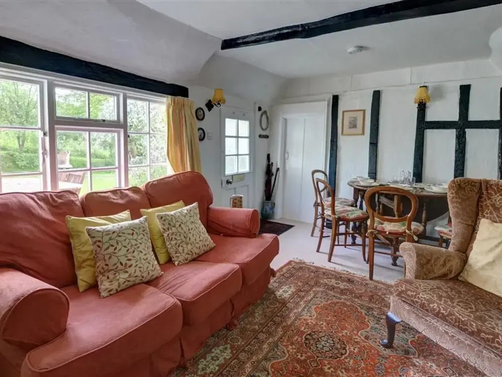 Old World Holiday Home in Denston with Garden near City Center