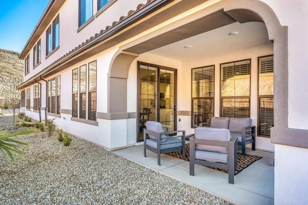 Holiday Hideaway 5 Bedroom Townhouse
