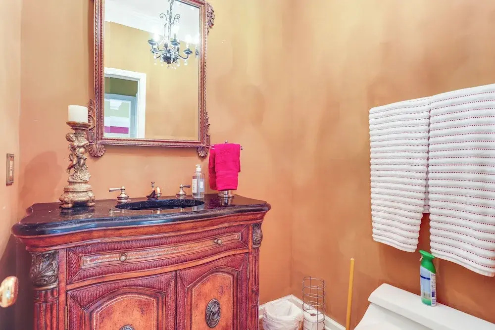 3 Mi to Roswell Riverwalk: Spacious Getaway!