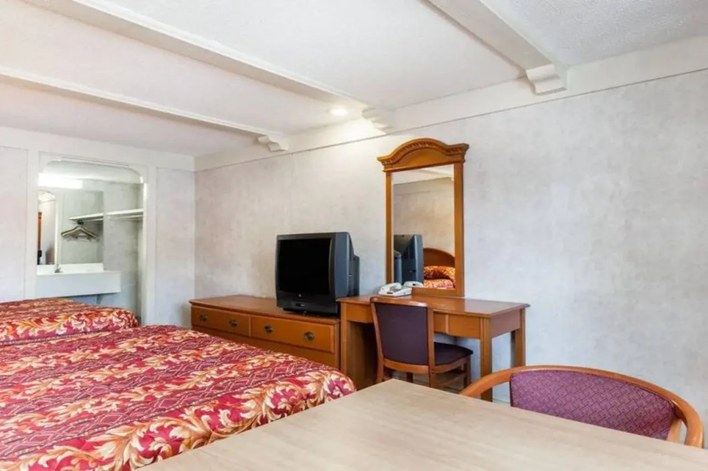Travelodge by Wyndham Elkton University Area