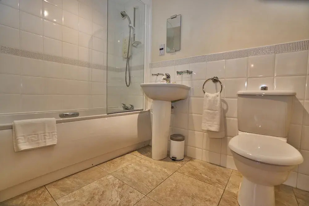 Edinburgh Pearl Apartments - Haymarket Residence