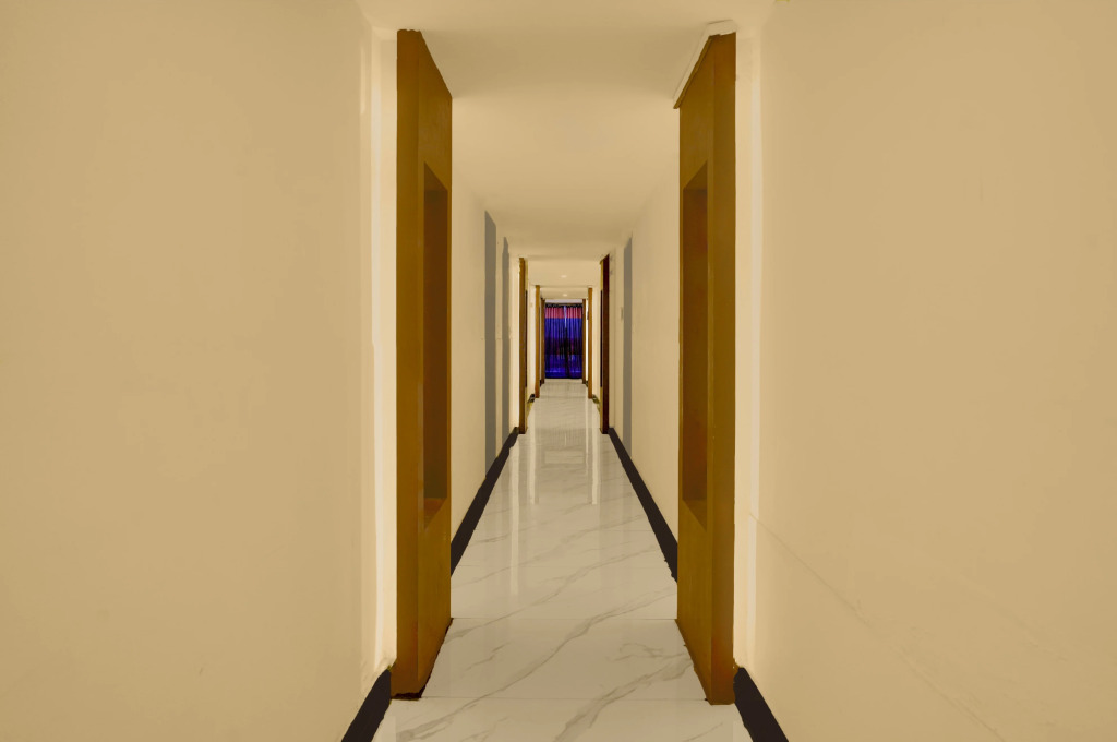 Collection O Lodha Experia Mall Dombiwali Formerly RR Suites