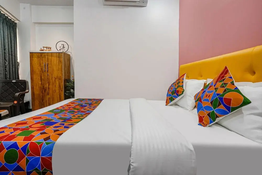 Fabhotel Sky City