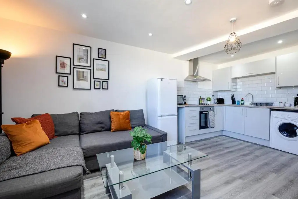 Stunning 1 bed apartment in the heart of Stockport