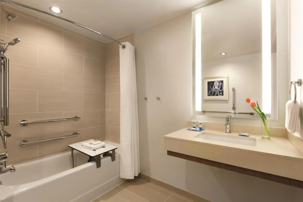 Hyatt House Virginia Beach / Oceanfront