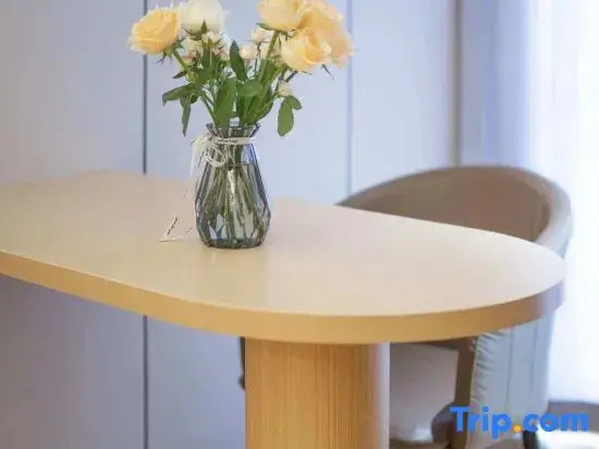 Yiju Smart Homestay (Wuyue Plaza)