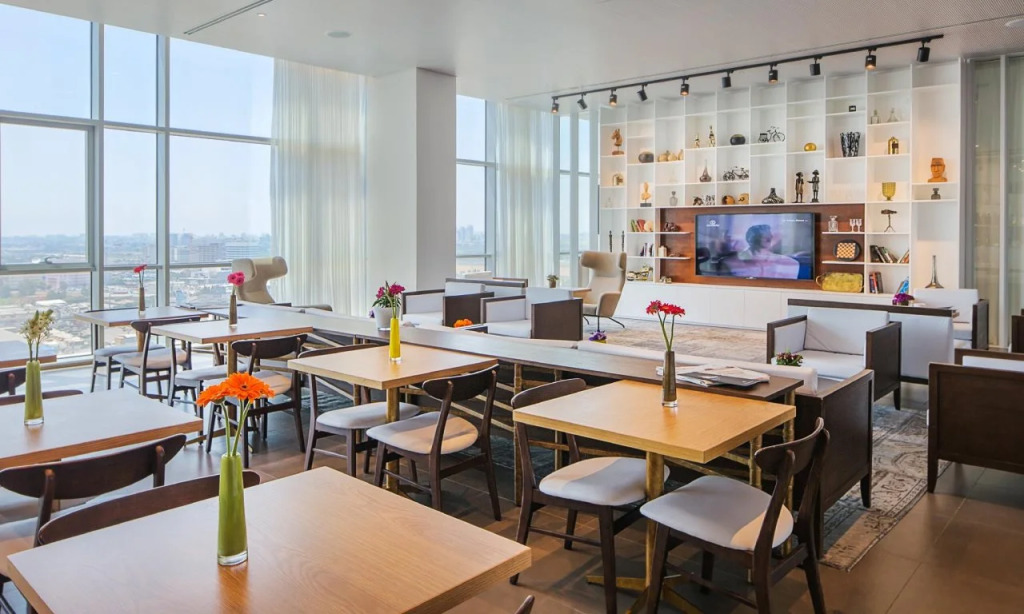 Prima Link Hotel