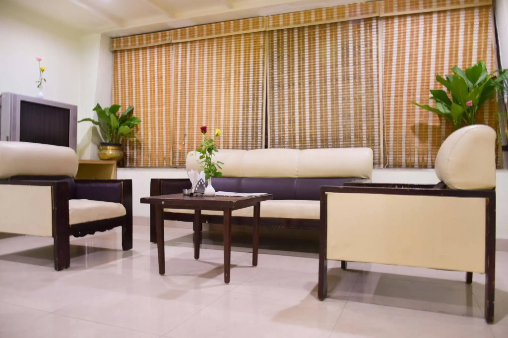 ZO Rooms Ameerpet Satyam