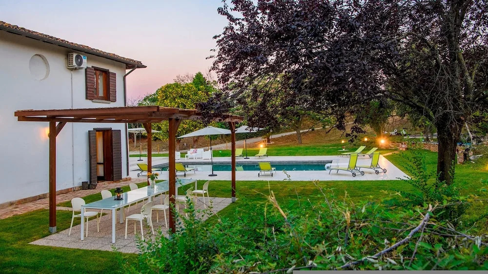 VILLA ARDENTE 12&1, Emma Villas