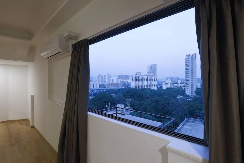 Super Townhouse Bombay Exhibition Centre Goregaon