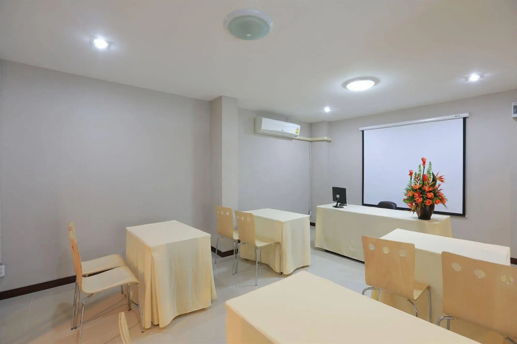 De Hug Hotel & Residence
