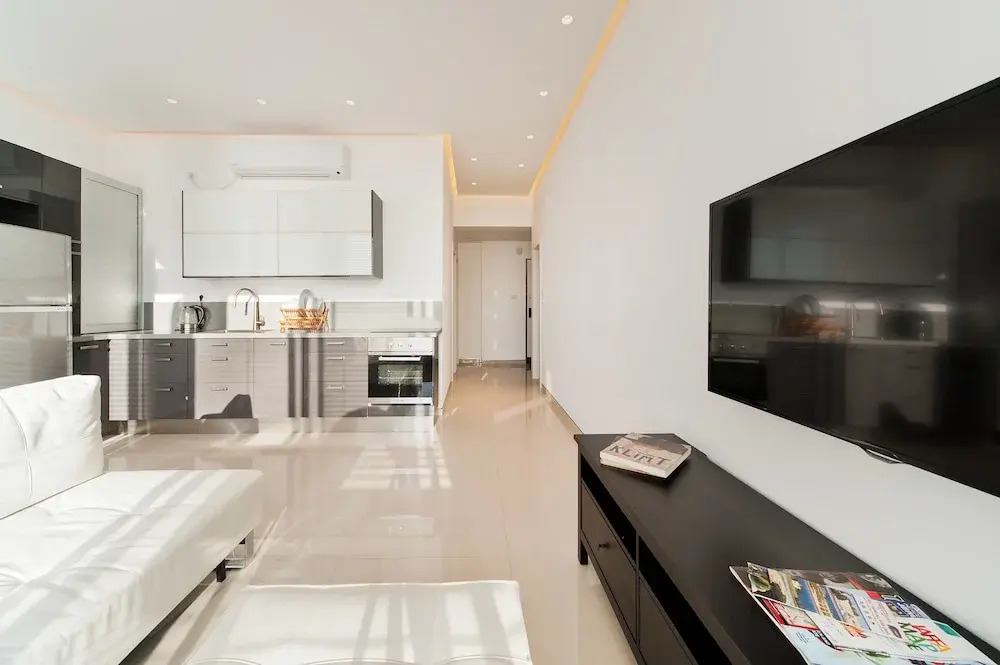 Sunset Panorama Apartment by Sea N' Rent