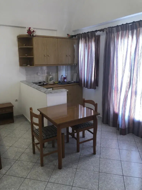 Tarelis Beach Apartments & Studios