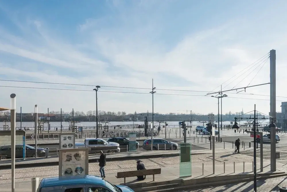 We Stay - Bordeaux-Leuret-Magnifique Dupleix
