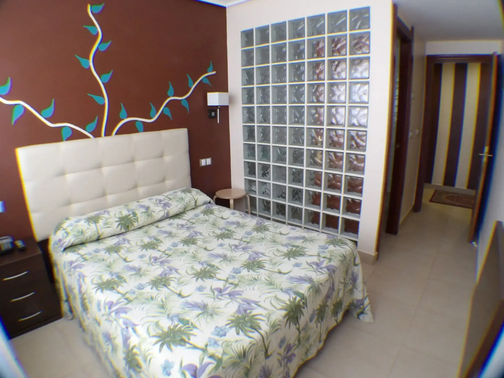 Hotel Artxanda Bilbao, Parking Gratuito en el Exterior Junto al Hotel