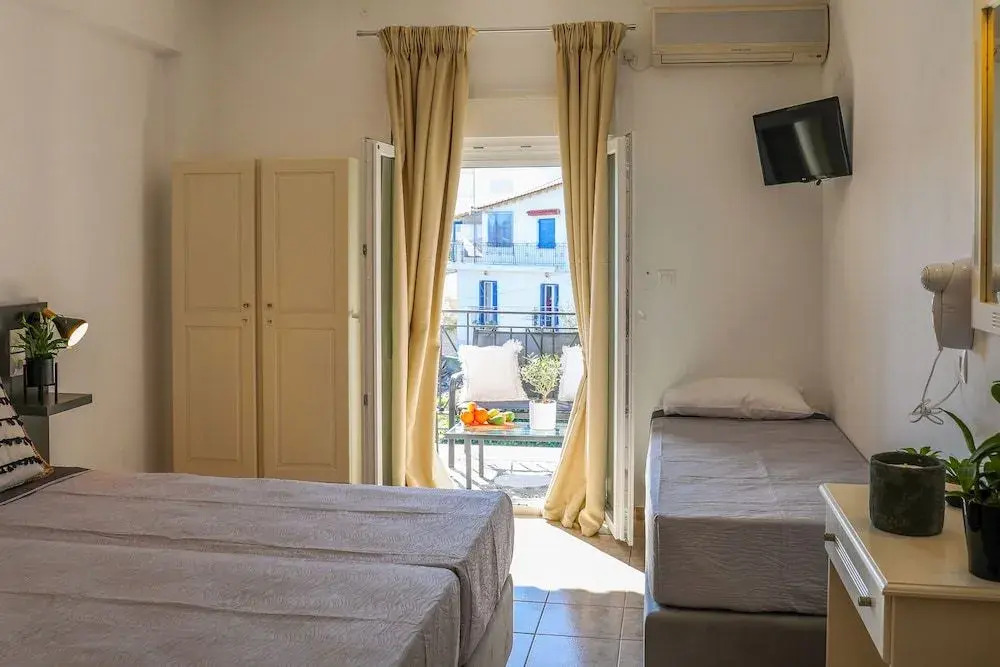 La FLEUR apartments