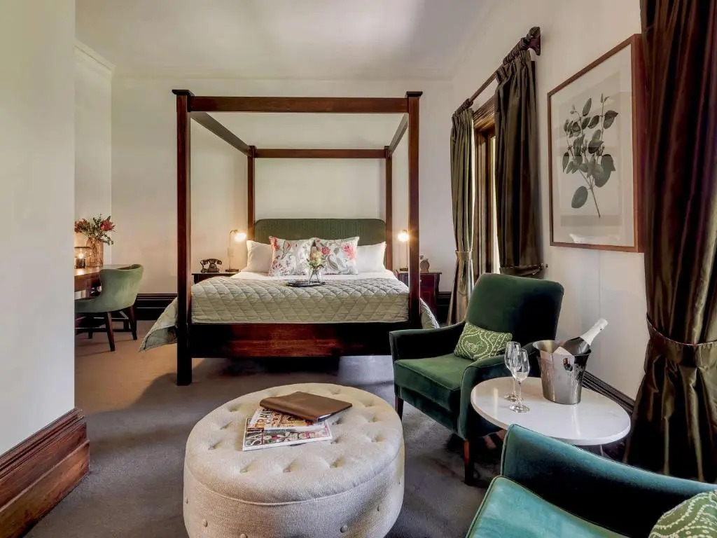 Mount Lofty House Adults Retreat - Enjoy 21 Signature Inclusions