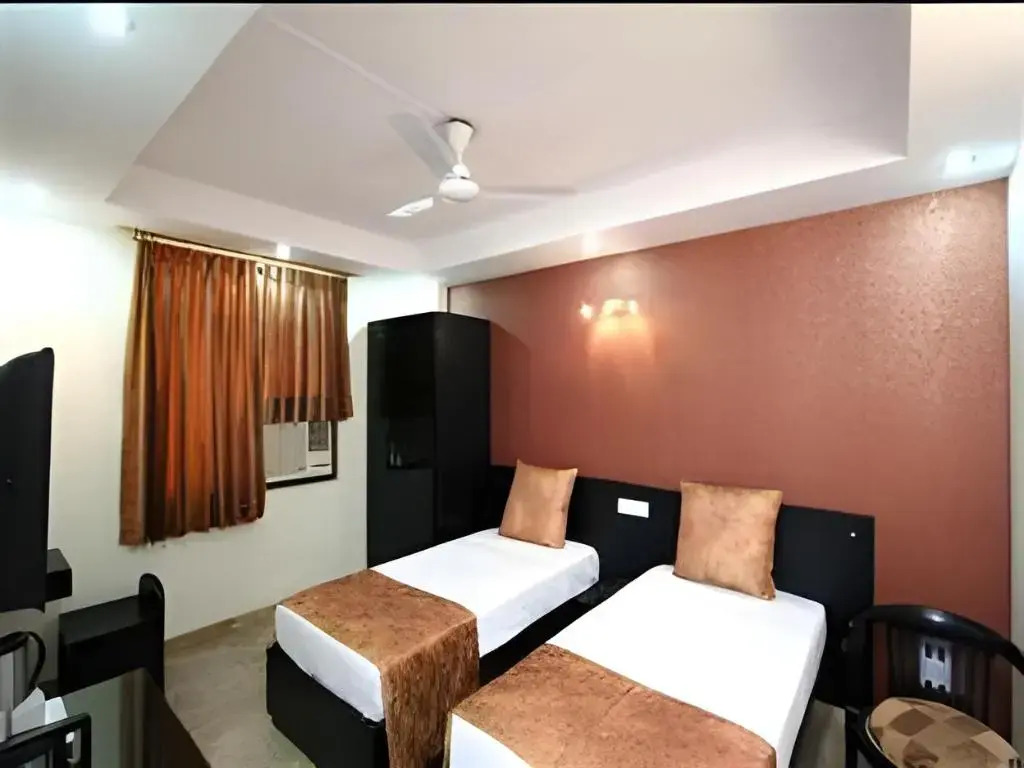 Hotel Jeniffer Inn