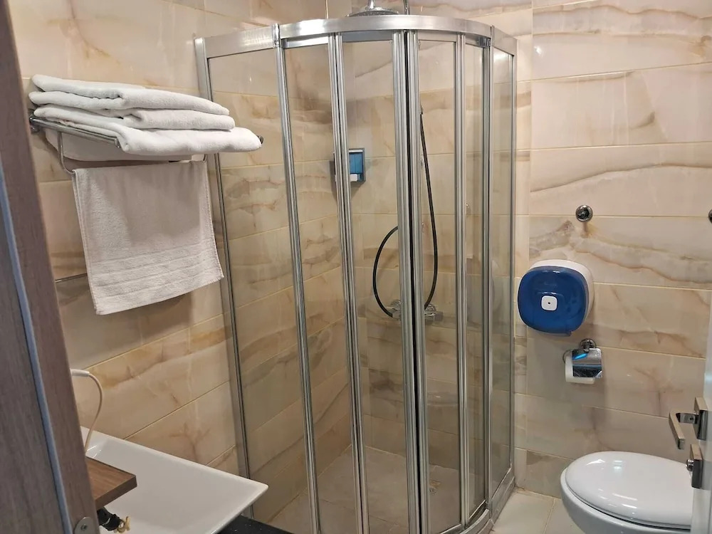 Crystall Hotel