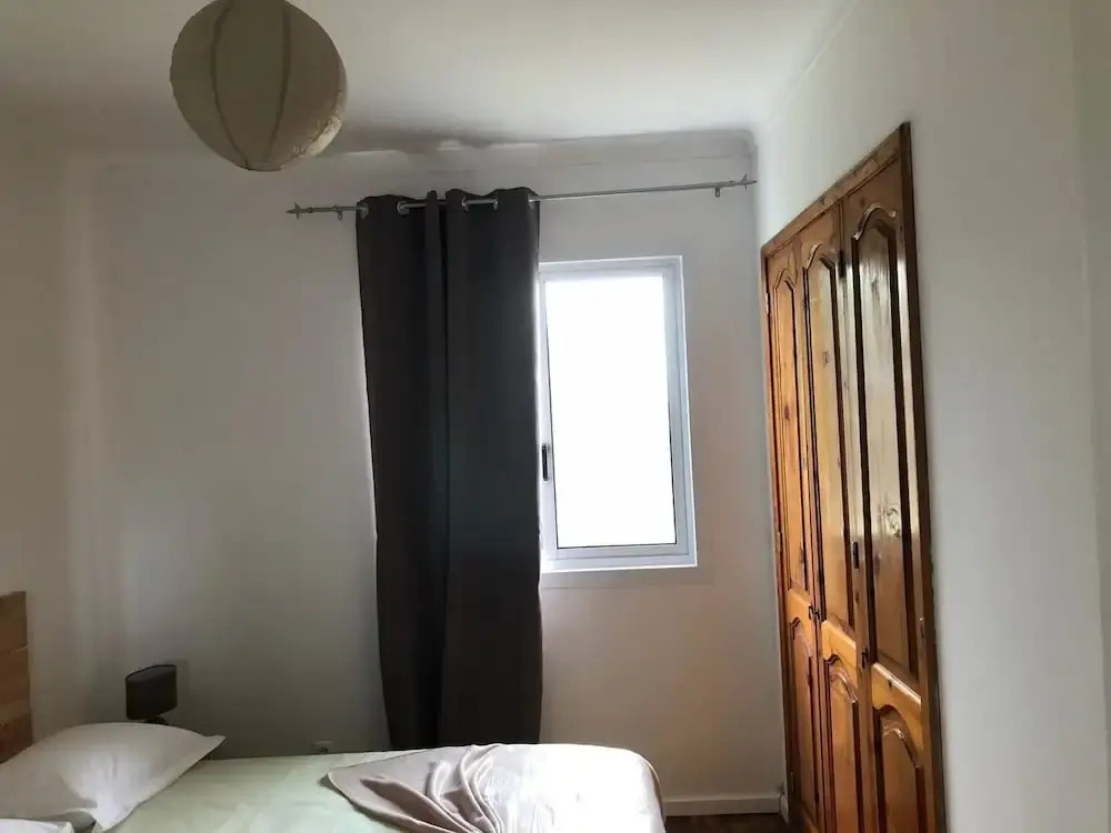 House With 2 Bedrooms in Pico da Pedra, With Wonderful sea View and Enclosed Garden Near the Beach