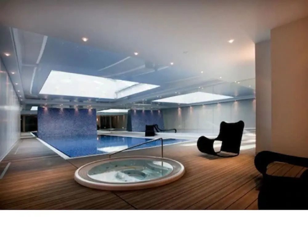 Gdańsk Old Town Waterlane by Noclegi Renters