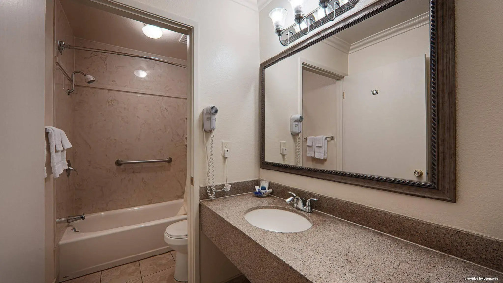 SureStay Hotel by Best Western Hollister