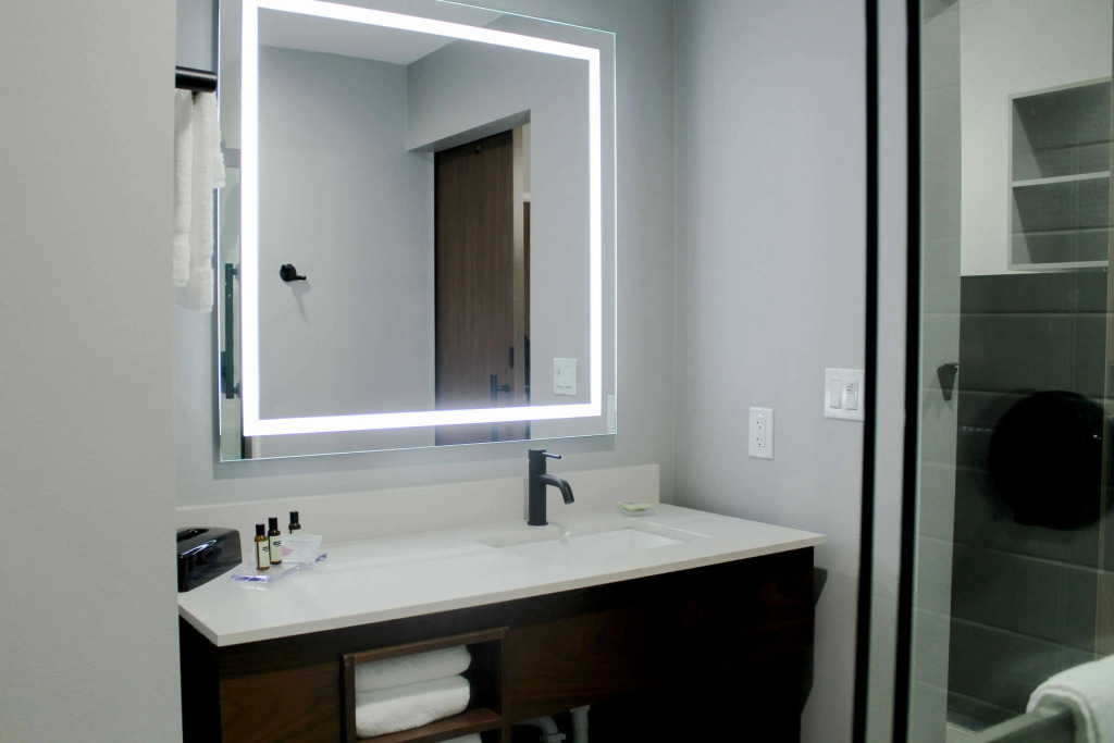Hawthorn Extended Stay by Wyndham Oklahoma City Airport