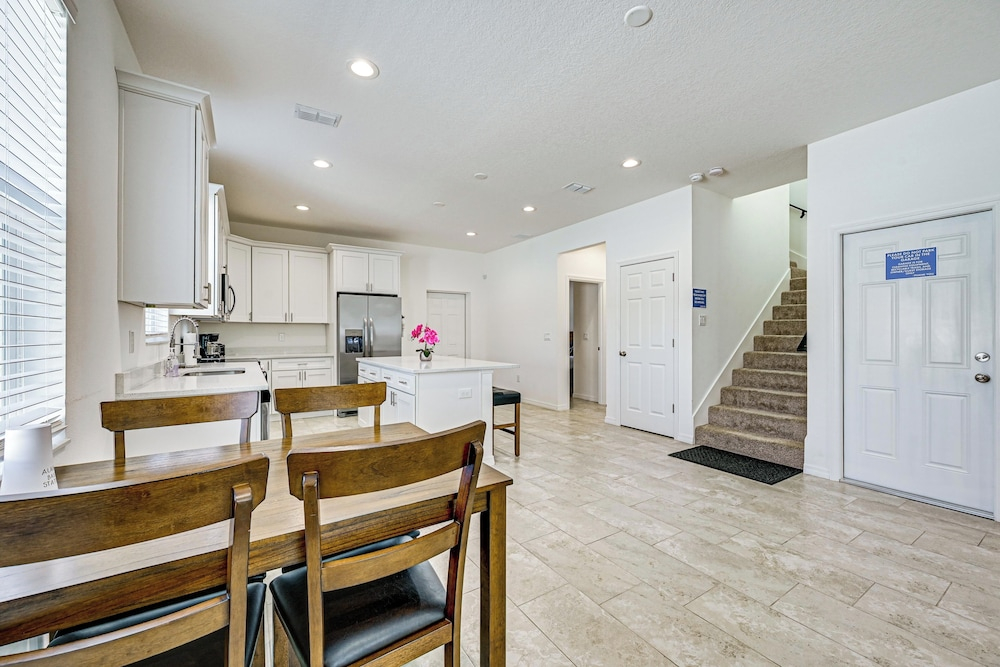 Brand New! Modern Tampa Getaway w/ Private Yard