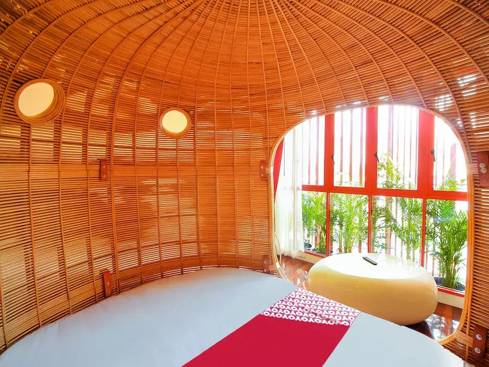 OYO 267 Chaba Poshtel