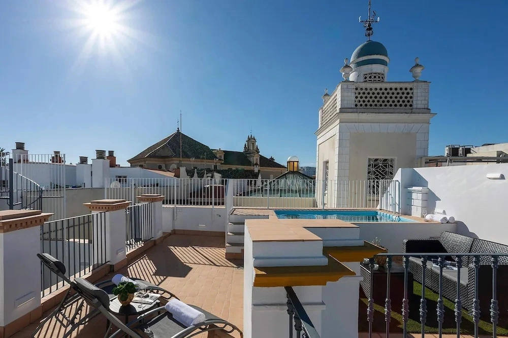 Spectacular Duplex With a Private Pool in Seville Mendoza Rios II