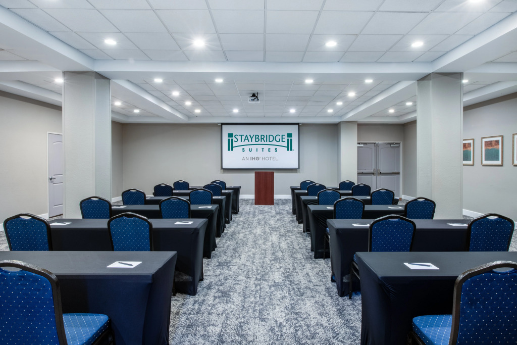 Staybridge Suites Atlanta Airport