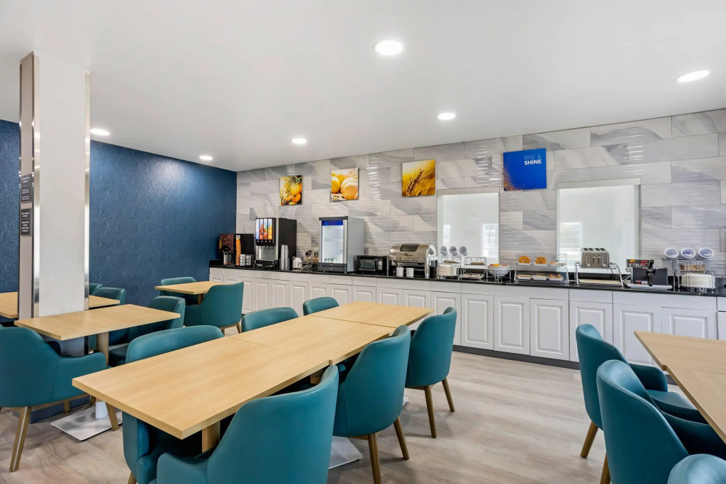 Comfort Inn & Suites Harrisburg-Hershey North