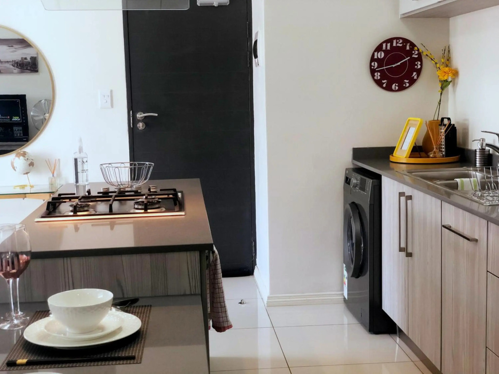 Mikey's place with Fibre Uncapped WiFi