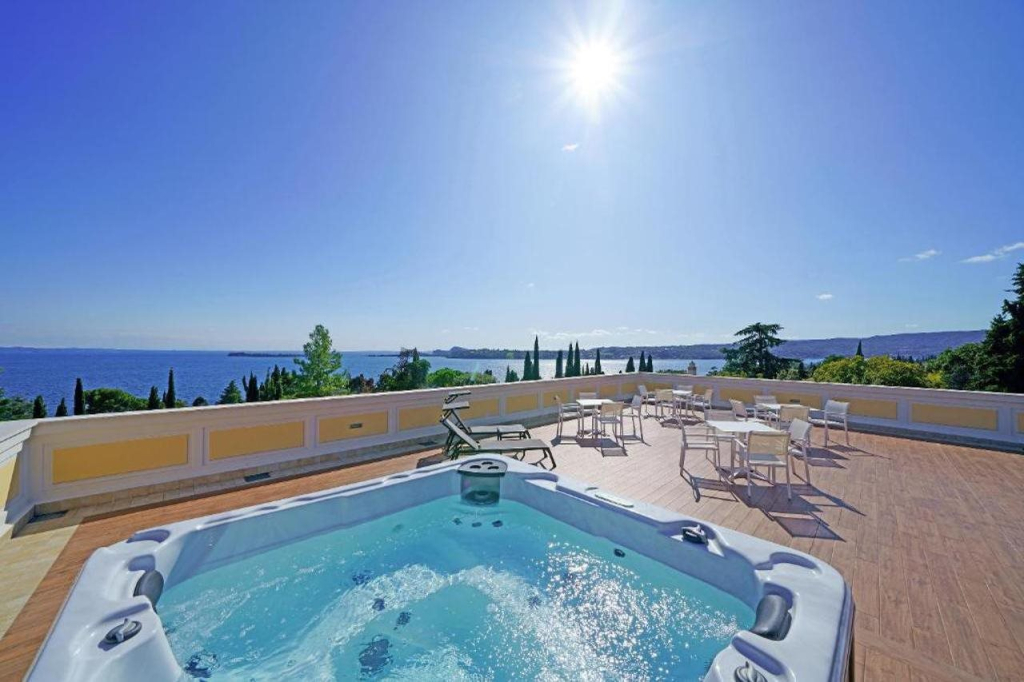 Villa Sofia Hotel