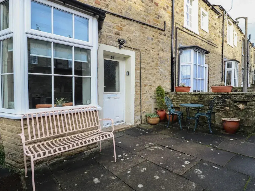 Hallams Yard