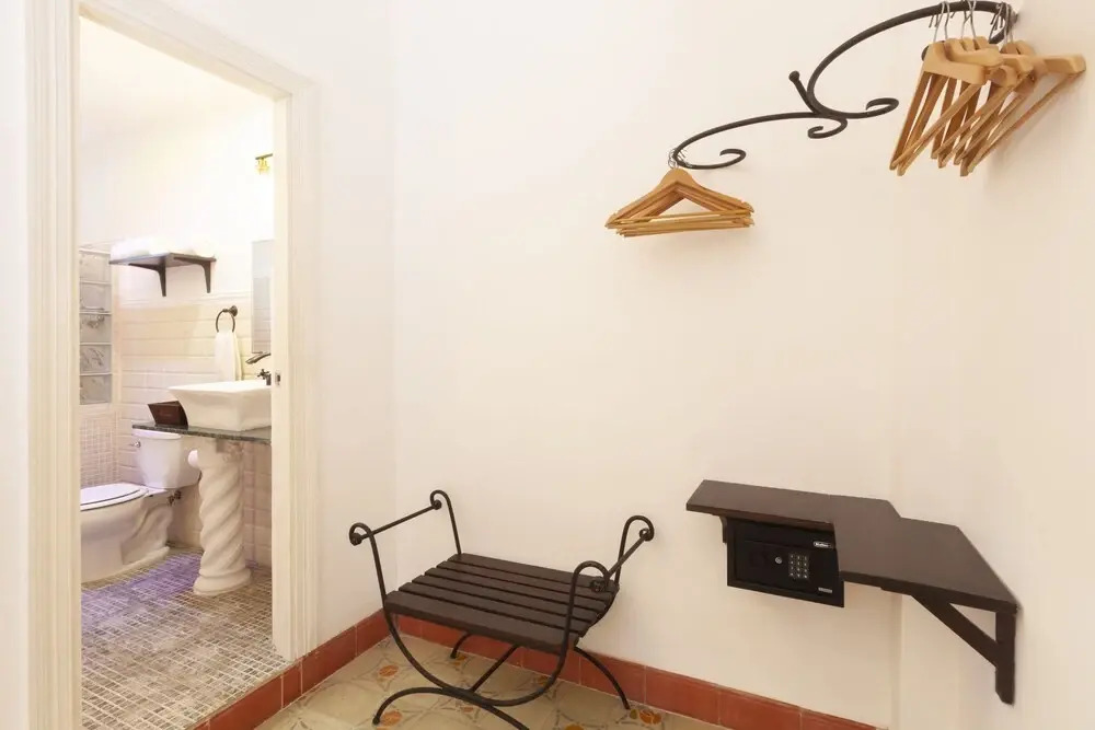 Residencia Vista Real