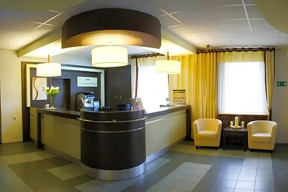Hotel 104