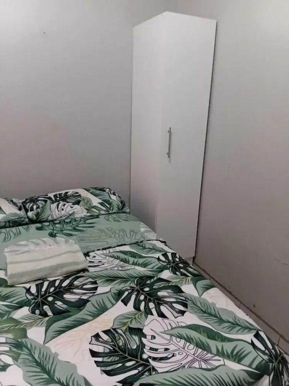 Las Palmas Day & Night Guest House