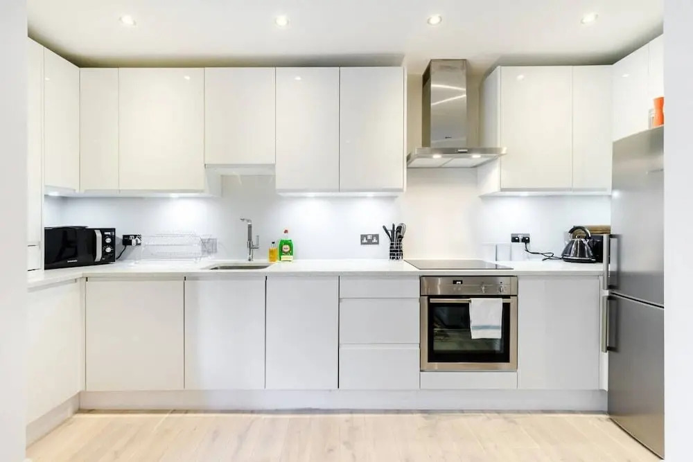 Designer 2 Bed on Hampstead High St