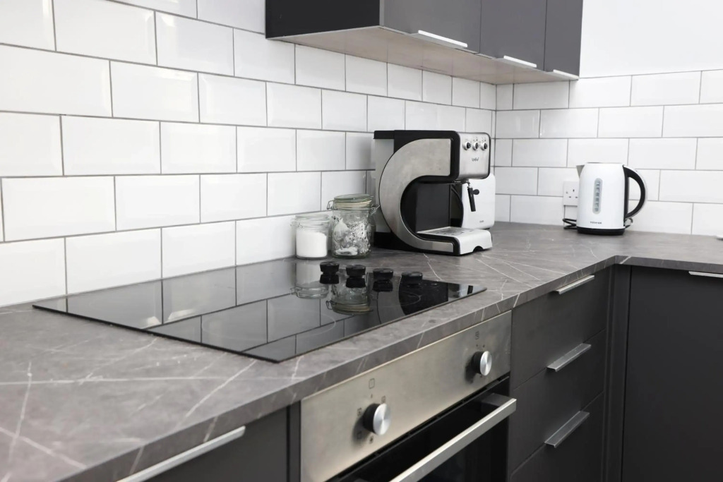 Stunning 2 Bed Apt Nr The Royal Mile & The Castle