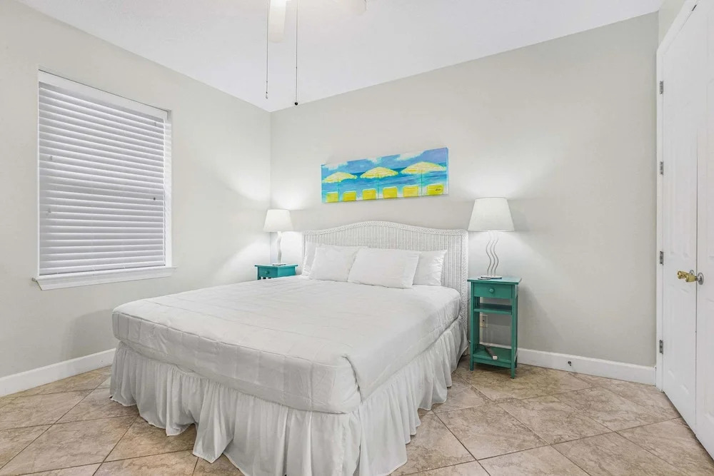 Grand Pointe 411 3 Bedrooms 3 and a Half Baths Direct Beach Front