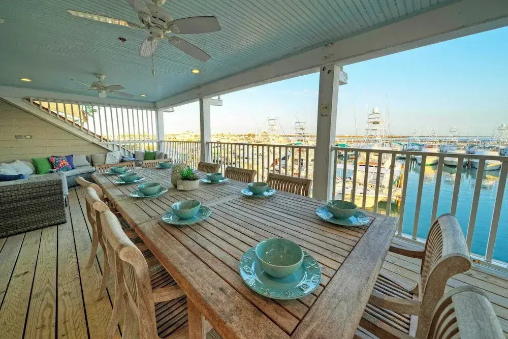 Blue Marlin at Trout Street Balcony w/ Marina Views Walk to Port A Nightlife